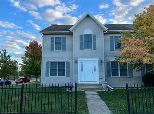 1007 E Shelbourne Dr, Normal, IL 61761