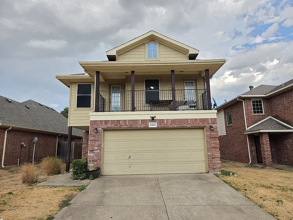 8422 Timberbrook Ln