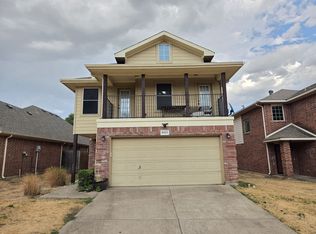 8422 Timberbrook Ln, Dallas, TX 75249