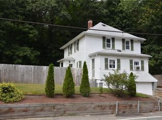 15 Greenville Rd, North Smithfield, RI 02896