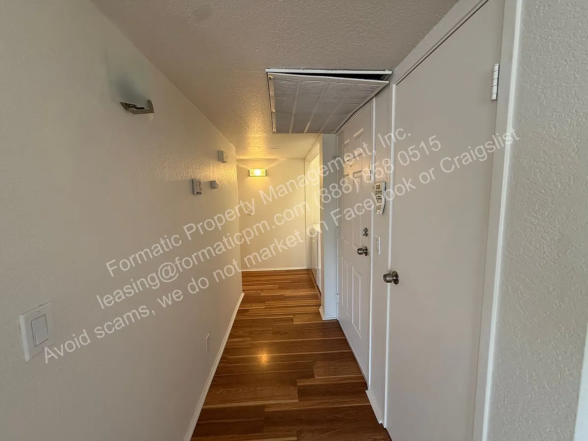Building Photo - 10151 Arrow Rte #60