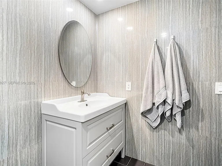 505 NE 199th Ln #2A — Photo 21