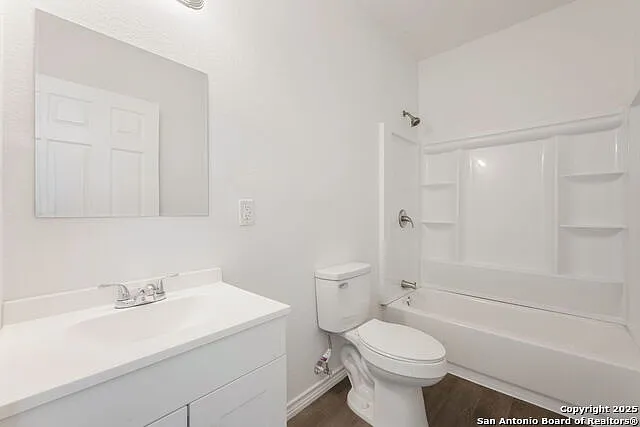 8719 Wurzbach Rd #201 — Photo 10