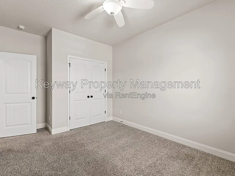 135 Beallwood Dr — Photo 19