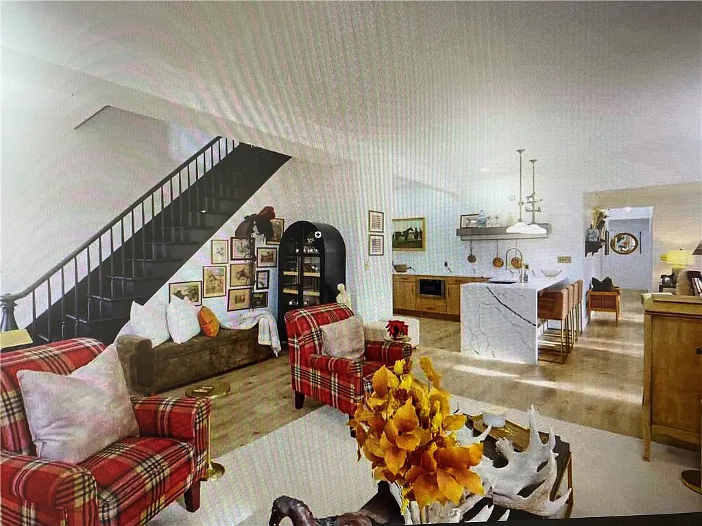 4 bed, 3.0 bath, 2945 sqft, $4,500 — Photo 3
