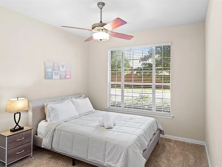 1819 Olympia Dr — Photo 1