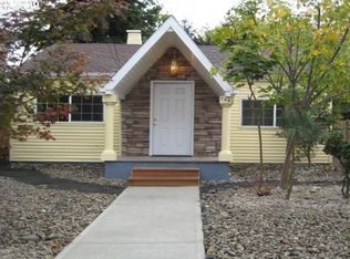 7452 SE Rural St, Portland, OR 97206