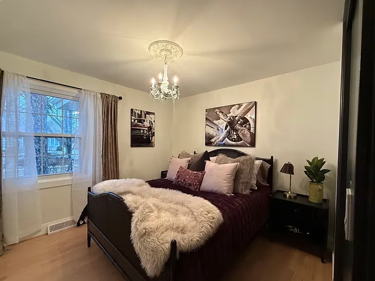 101 N Yale Ave — Photo 6