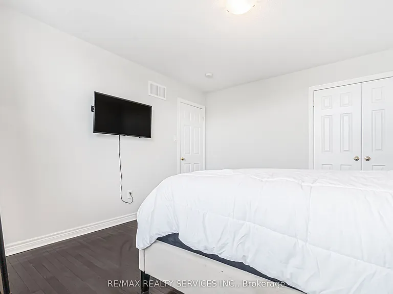 406 Cedar Hedge Rd — Photo 28