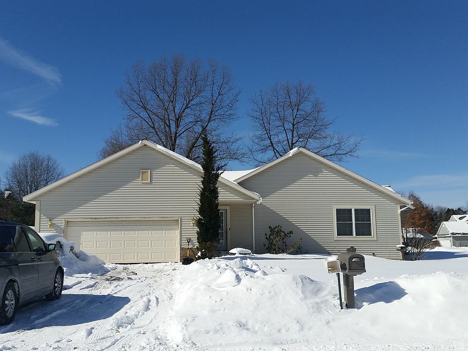1st image of 3251 Silver Birch St