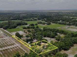 5308 Willie White Ln, Plant City, FL 33567