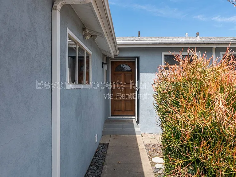 3598 Ames St — Photo 2