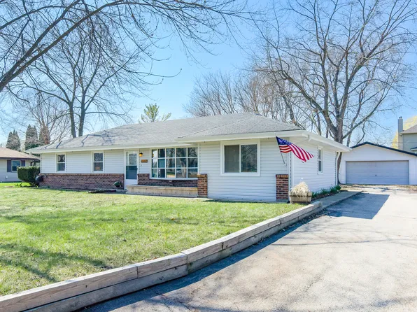 16426 S Dan Oconnell Dr, Plainfield, IL 60586