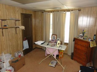 226 Meriden Rd, Waterbury, CT 06705