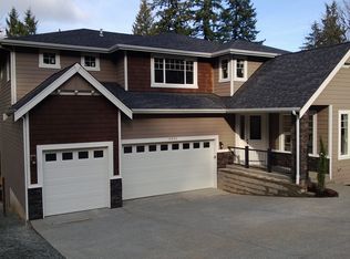 16832 SE 43rd St, Bellevue, WA 98006