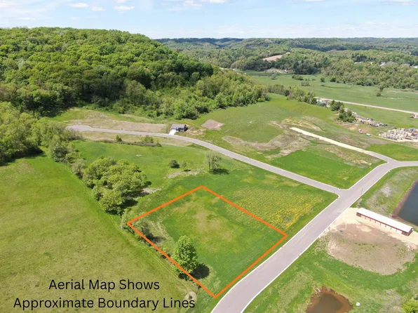 18 Taylor Valley Rd, Ontario, WI 54651