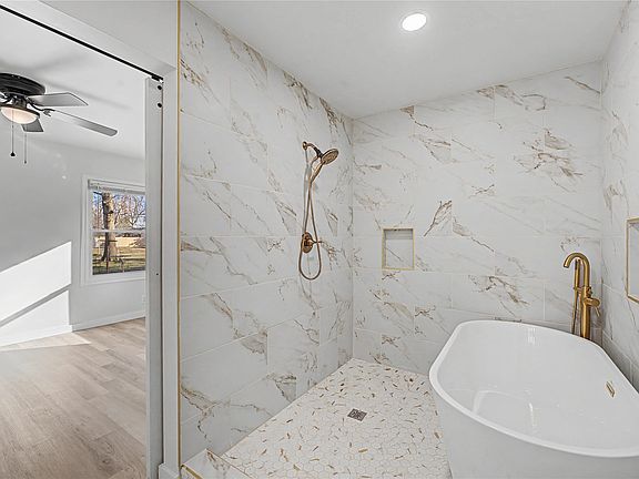 5th image of 4907 S Boston Pl