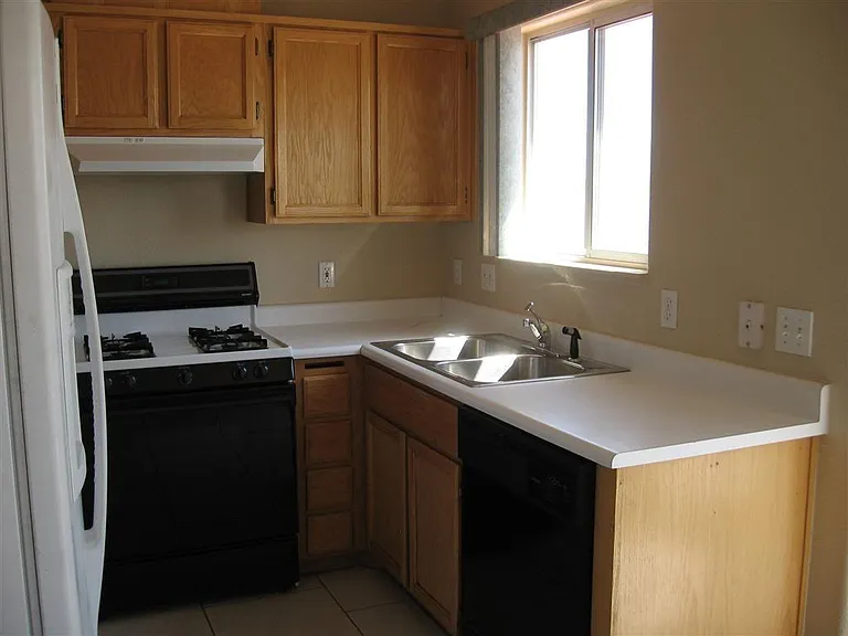 6000 Crown Jewel St — Photo 9