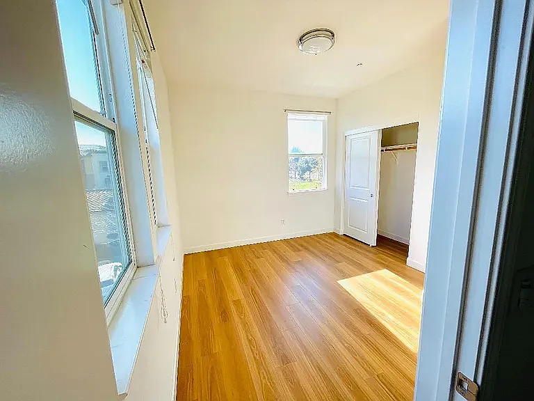 574 San Posadas Ter — Photo 24