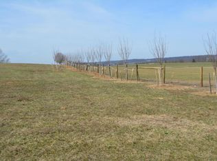 1904 Cider Press Rd, Manheim, PA 17545