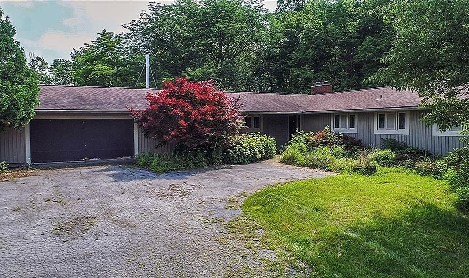 324 Boughton Hill Rd, Honeoye Falls, NY 14472 Zillow