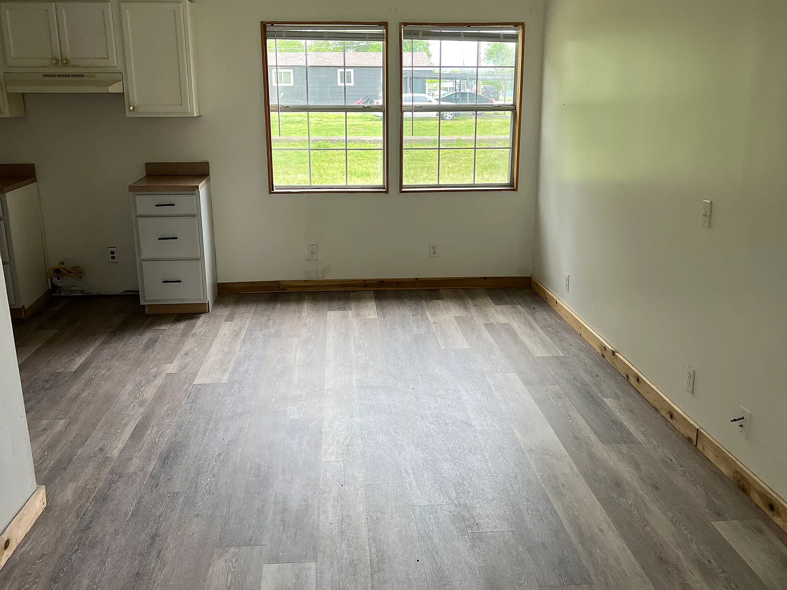 2 bed, 744 sqft, $1,050 — Photo 2