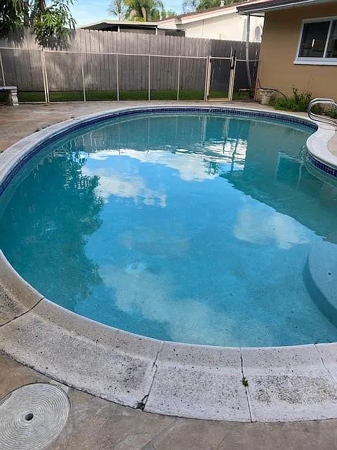 Photo 2 of 5 - 3157 NW 69th Ct - Fort Lauderdale, FL Building Photo - 3157 NW 69th Ct