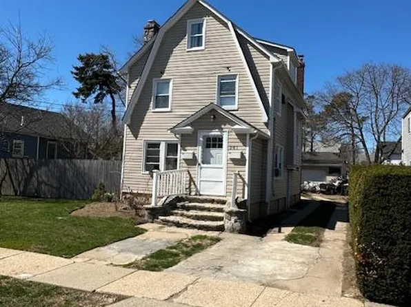261 Rutland Road, Freeport, NY 11520