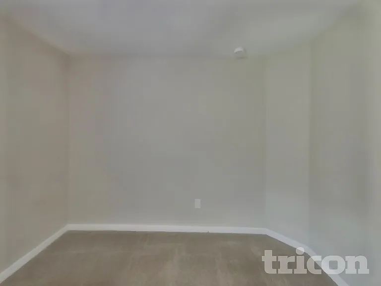 10410 Fairy Moss Ln — Photo 12