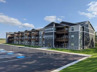 2105 SE 7th Ave APT 109, Grand Rapids, MN 55744