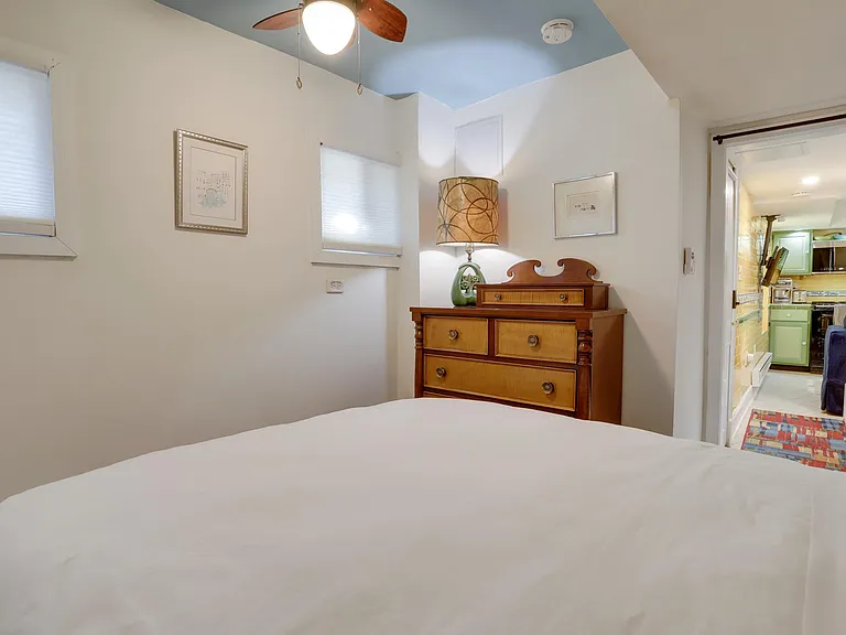 1732 21st St NW #B — Photo 12