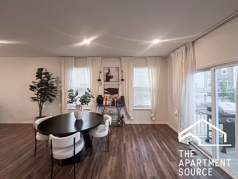 2360 Southwind Blvd #TOWNHOUSE — Photo 13