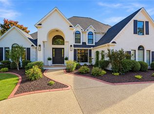 11 S Sherwood Dr, Rogers, AR 72758