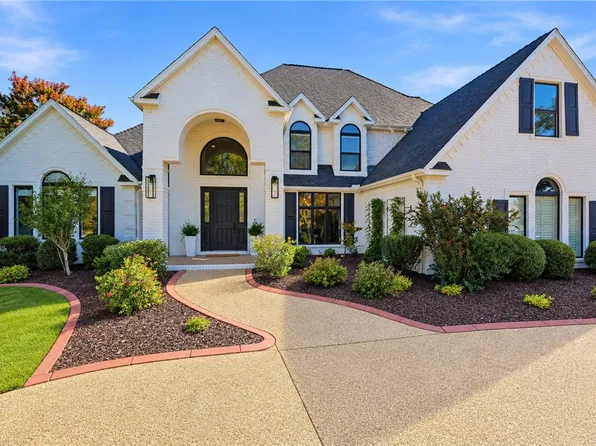 11 S Sherwood Dr, Rogers, AR 72758