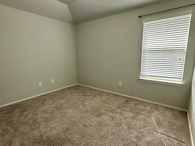 117 Chickadee Ln — Photo 18