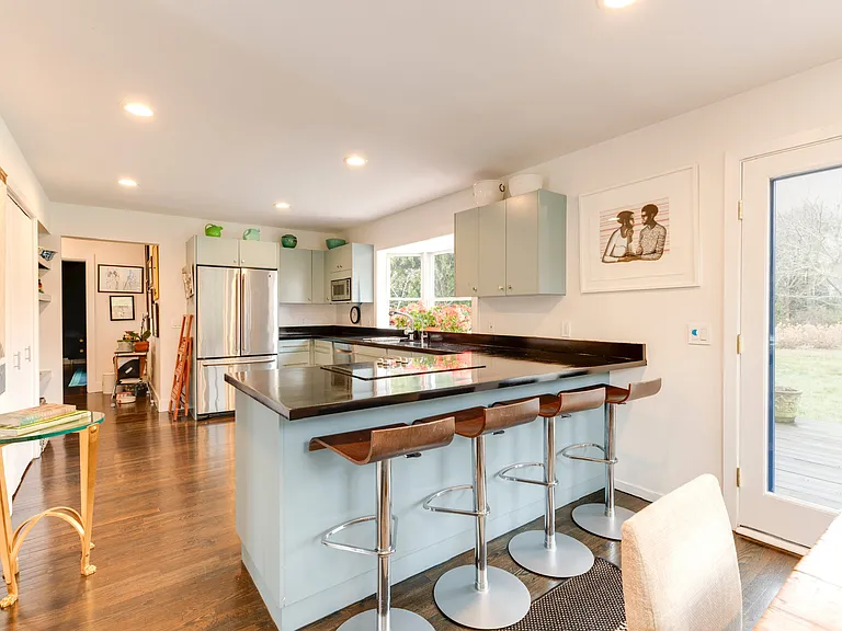 492 Lumber Ln — Photo 8