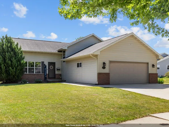 217 Yacoub Ln, Fond Du Lac, WI 54935