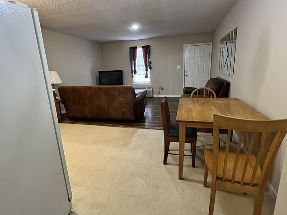 4th image of 1014 E Lauderdale St APT 10