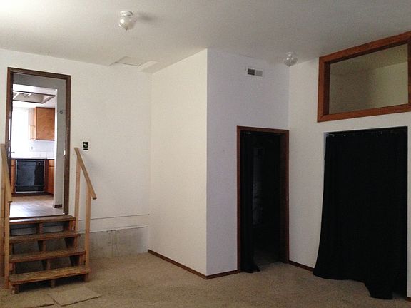 3rd image of 8012 182nd Ave E