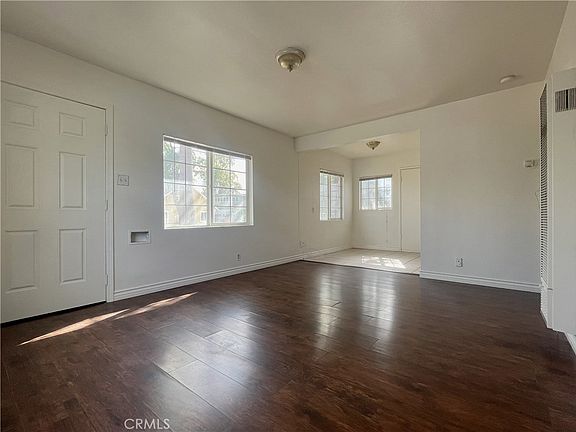 3rd image of 3855 Locust St