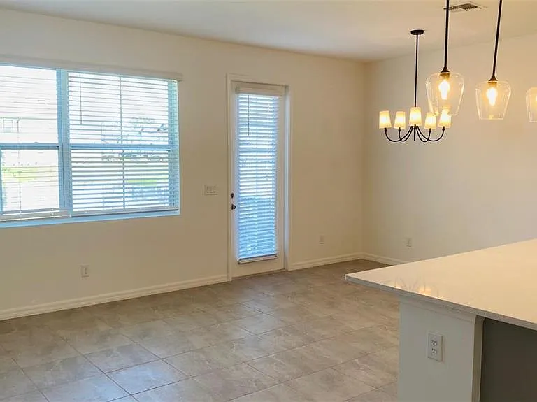 1621 Pelican Dr — Photo 6