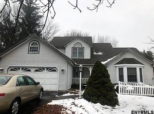 16 Gregg Rd, Altamont, NY 12009