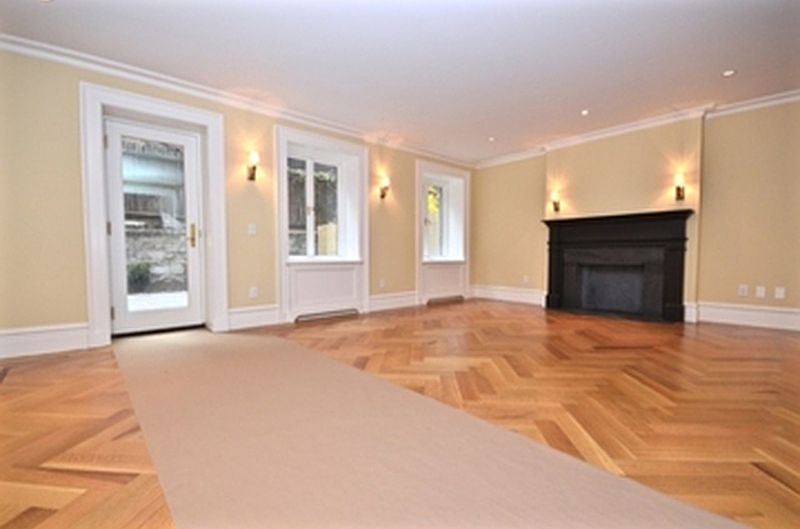 2nd image of 110 E 10th St #B