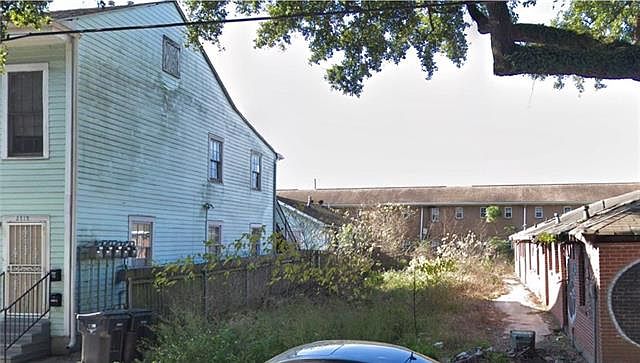 1st image of 2720 Jackson Ave