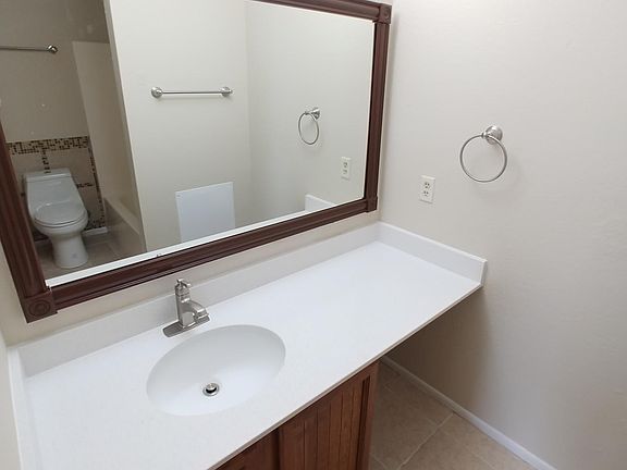 4th image of 1624 Aquarena Springs Dr