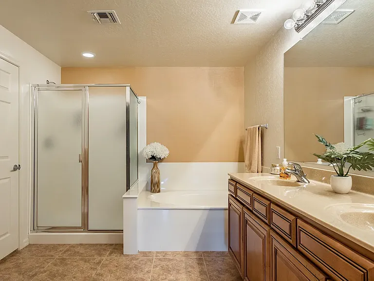 16800 E El Lago Blvd — Photo 10