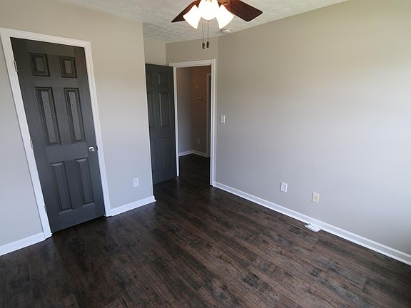 5th image of 2124 Winding Oak Dr