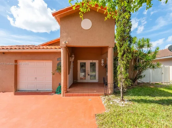 14926 SW 38th St, Miami, FL 33185