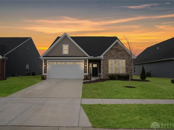 2113 W Schmidt Dr, Dayton, OH 45434