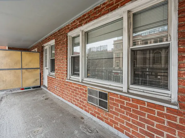 89-15 Parsons Boulevard image 13 of 18